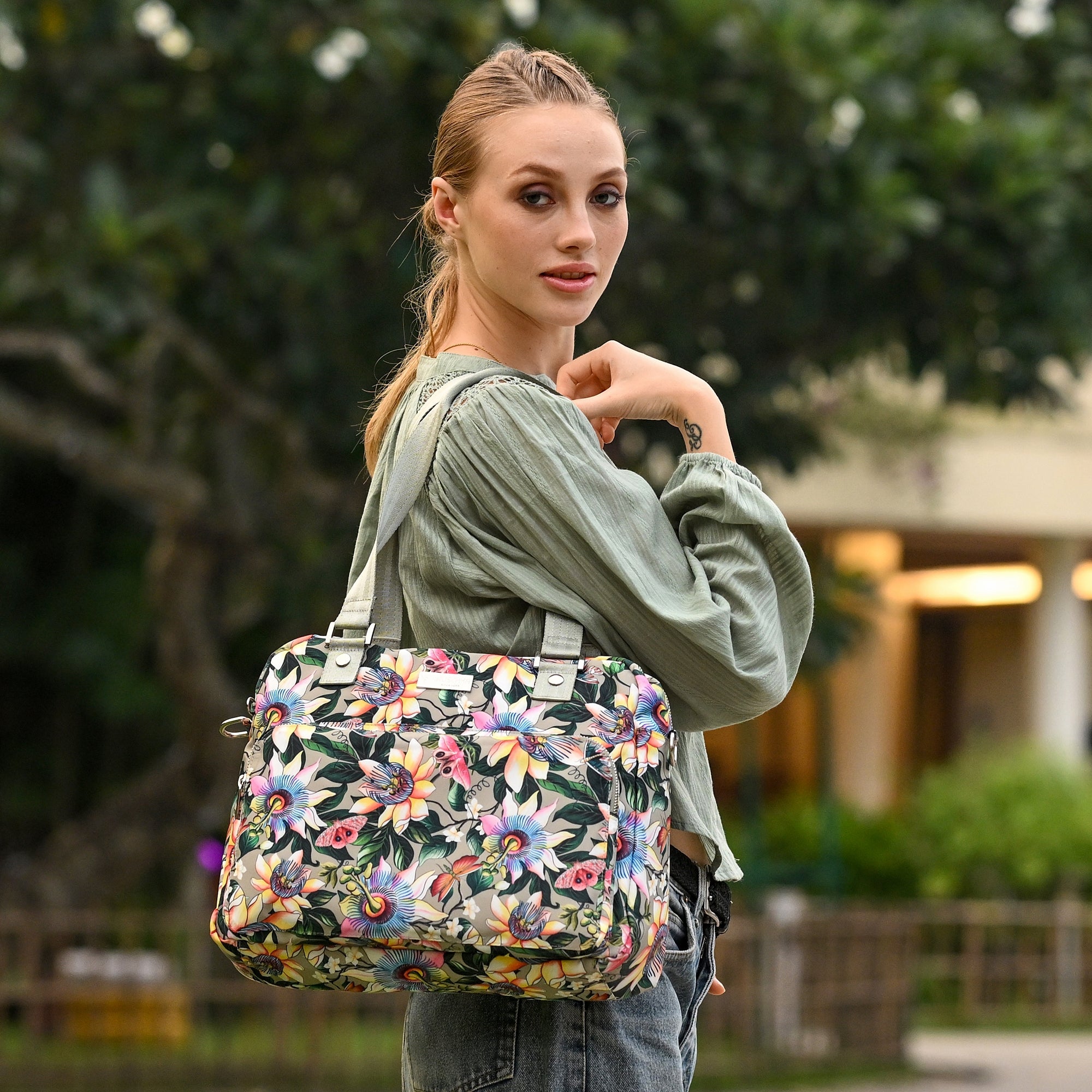 Wanderlust Luxe Fabric Organizer Satchel-12029