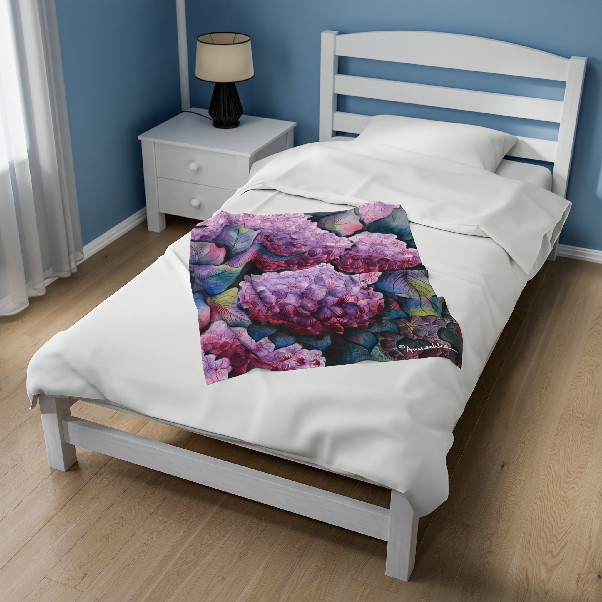 Hypnotic Hydrangeas Velveteen Plush Blanket