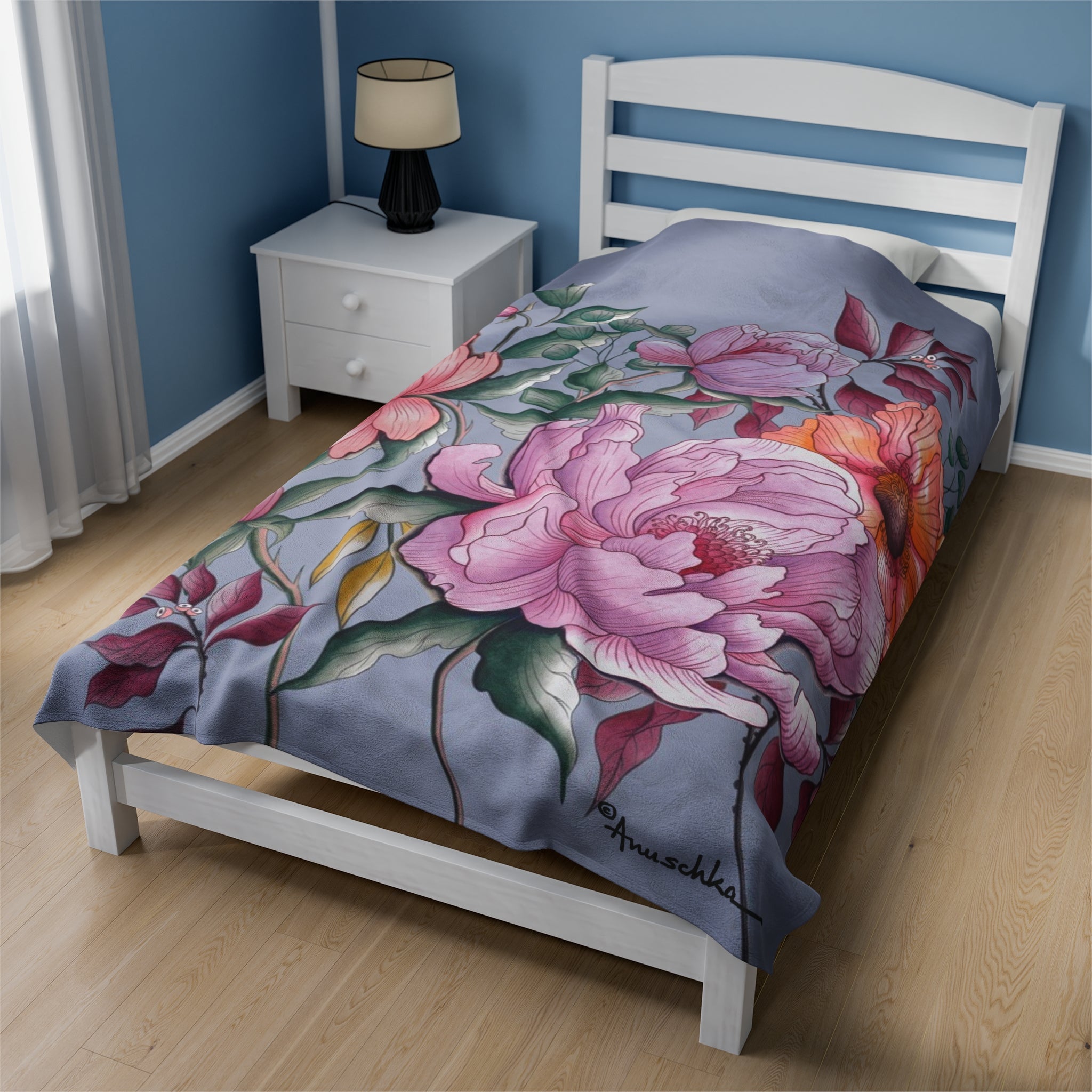 Bel Fiori Velveteen Plush Blanket