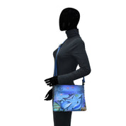 Medium Crossbody - 8240