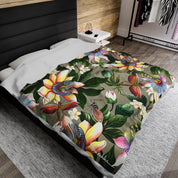 Floral Passion Velveteen Plush Blanket