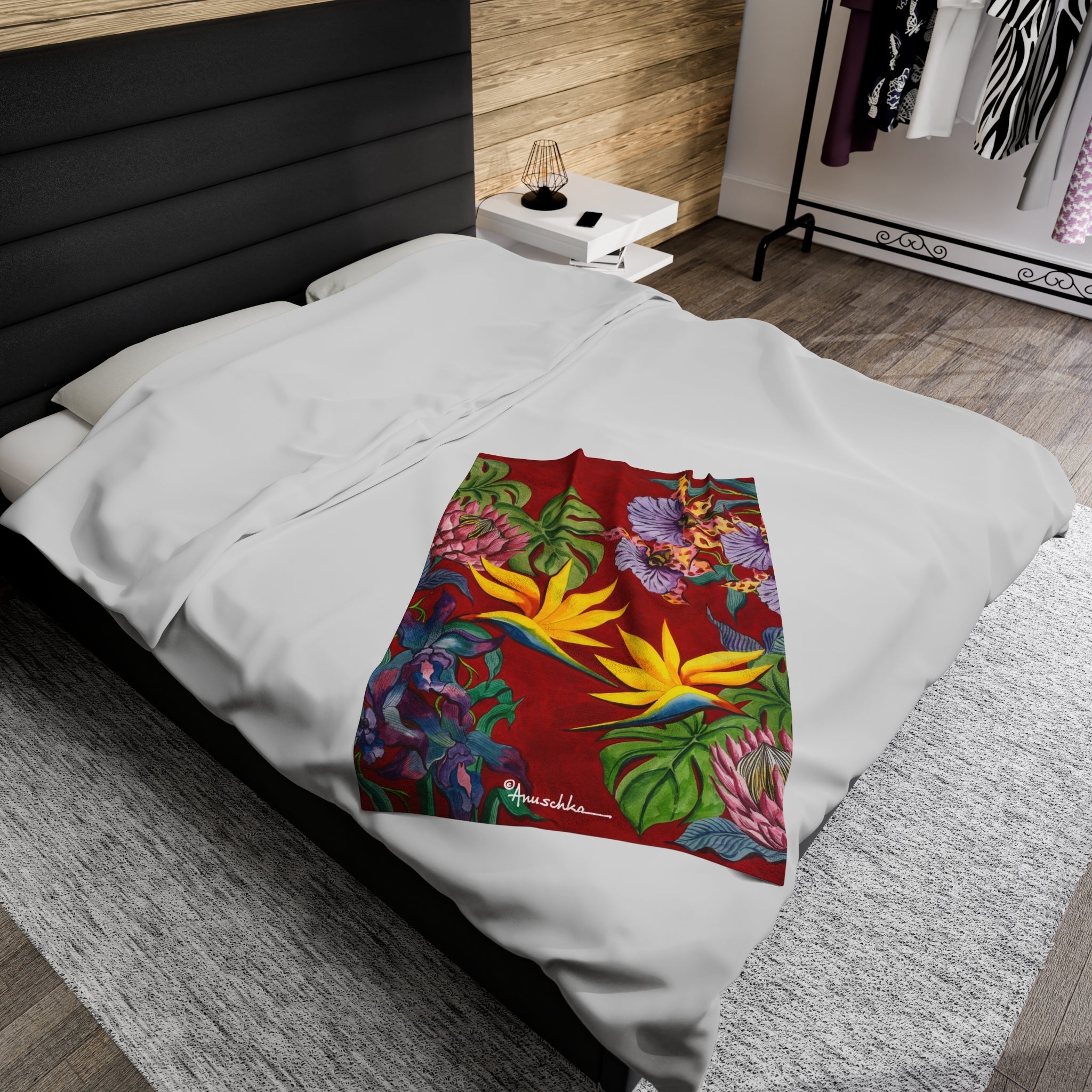 Island Escape Velveteen Plush Blanket